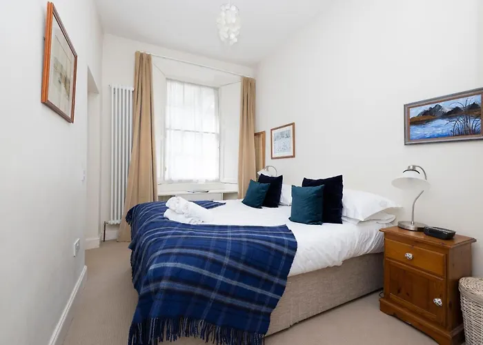 Charming Hideaway In Edinburgh City Centre